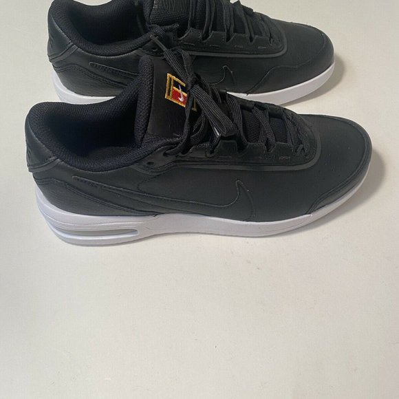 Nike Air Max Vapor Wing Tennis Shoes Men’s Size 7.5